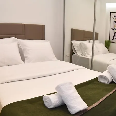 Apartment αclass Suits 2